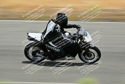 media/May-31-2025-Classic Track Day (Sat) [[da23ab3028]]/Group C/Session 4 (Turns 4 and 6)/